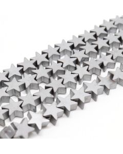 Hematit perle  6x6 mm, boja mat metalik srebro, Cena je data za 1 niz od oko 39cm, Niz sadrži oko 60 perli ( 2131090 )