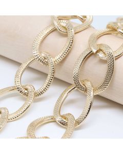 Aluminijumski lanac 25x20 mm, žica 3.5x2 mm - boja zlata ( 6020017 )