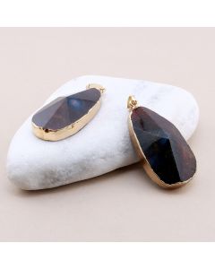 Privezak prirodni kamen Ahat sa legurom metala...23KP109