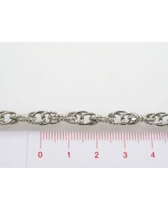 Metalni lanac- upleten; 7x5x2mm (L100)