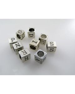 Metalna slova 6x6mm- slovo D   ( METSL-D )