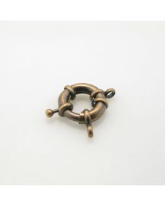 Ukrasna Mornarska kopča, boja Bakra. Dimenzije 16 mm. Cena je data za 1 komad.