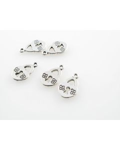 Metalni privezak 16x10mm