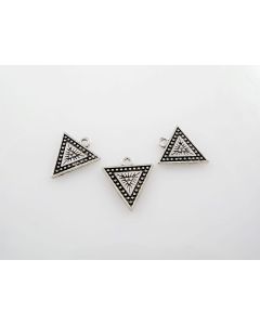 Metalni privezak 19x17mm