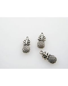 Metalni privezak 19x9mm