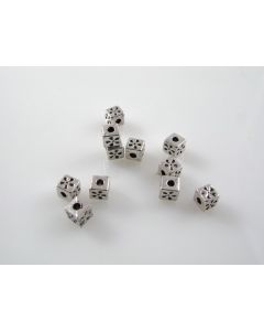 Metalna perla u boji anrtik srebra  ( MKOK-R112AS ) 