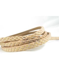 Pljosnata traka (Imitacija kože ) sa printom. Dimenzije trake 6x2mm (PTR-08)