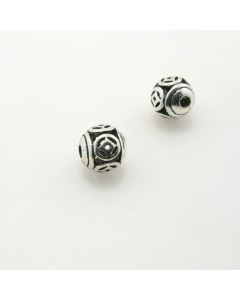 Metalna perla 10 mm, rupa oko 2mm- boja antik srebra , pakovanje 4 komada ( R153AS10 )