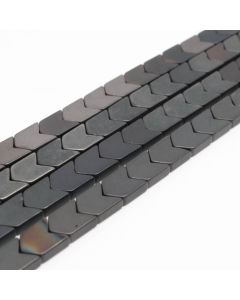 Hematit perle  4x6 mm, boja mat hematita, Cena je data za 1 niz od oko 39cm, Niz sadrži oko 60 perli ( 2131106 )
