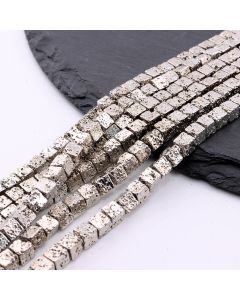 Galvanizovana Vulkanska Lava 4x4 mm...23HEM37-3