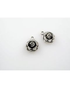 Metalni privezak 18x14mm
