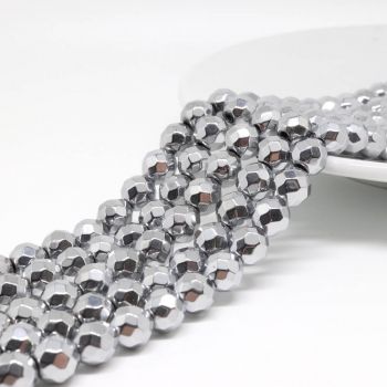 Hematit perle 2 mm faset , boja metalik srebro, Cena je data za 1 niz od oko 39cm, Niz sadrži oko 198 perli ( 2131225 )
