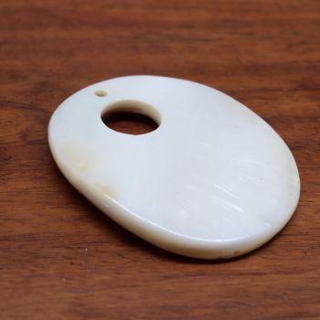 Privezak od Sedefa oko 42 x 35 mm, otvor oko 10mm (  340004 )