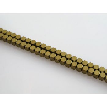 Hematit perle. Electroplate prevlaka, Boja Mat Zlatna , Dimenzije 4x4 mm,  rupa: 1 mm. Niz sadrži oko 100 perli (KP-HEM-47)