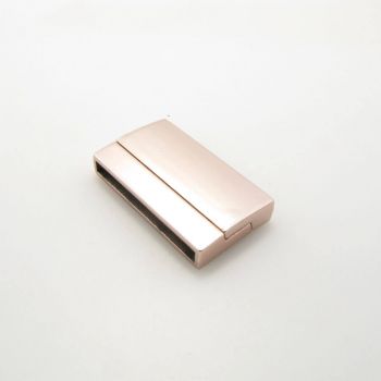 Magnetna kopča 32 x 19 mm, rupa 30 x 4 mm, boja mat Rose gold    ( MAGKOP125RG )