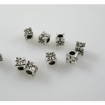 Metalna perla u boji anrtik srebra  ( MKOK-R113AS ) 