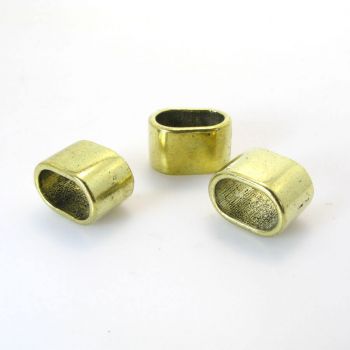 Metalna perla 14 x 9.5 x 9 mm, rupa oko 10,5 x 6,5  mm- boja antik zlatna ( R165AZ )
