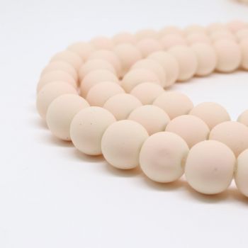 Staklene gumirane perle  6 mm, rupa oko 1mm. Niz sadrži oko 135 perli.( SPGUM138)
