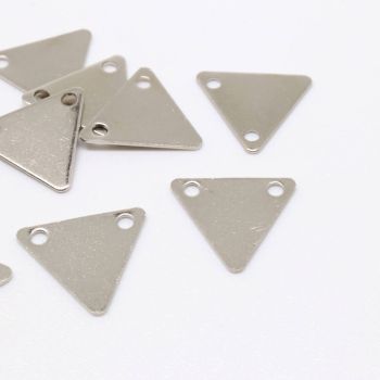 Konektor  9x9 mm, rupe oko 1.5mm- boja inoxa  ( 1005008 )