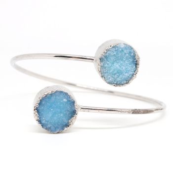 Narukvica sa Druzy Ahatom  oko 6,5cm prečnik, žica oko 2,5mm   ( 11350039 )