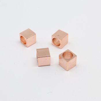 Perla  Rose Gold 6x6mm, otvor 4mm (  331031 )