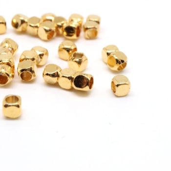 Perla 2x2 mm, rupa oko 1 mm- 18K pozlata  (  332088 )