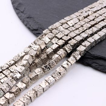 Galvanizovana Vulkanska Lava 4x4 mm...23HEM37-3