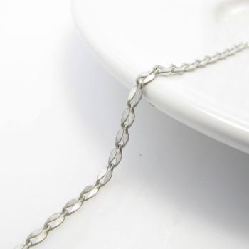 Metalni lanac- boja inoxa  4x2 mm  ( L3-10N)