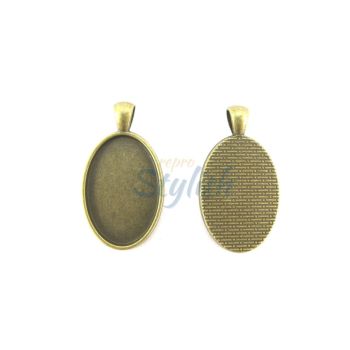 Osnova za medaljon. Boja antik bronza. Dimenzije: 41x23mm, unutrasnja 20x30mm. (MKOZPM-6M)