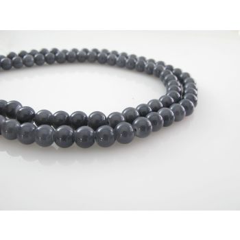 Bojene staklene perle  6 mm, rupa oko 1mm. Niz sadrži oko 135 perli.SP-PP136