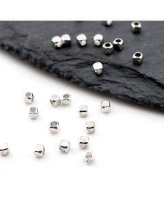 Perla 2.5x2.5 mm, rupa oko 1 mm- Rodijum  (  23MK37BP )