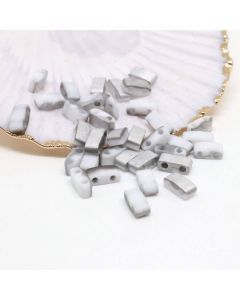 MIYUKI Half Tila , Japanske staklene perle sa 2 rupe (MHT04034)