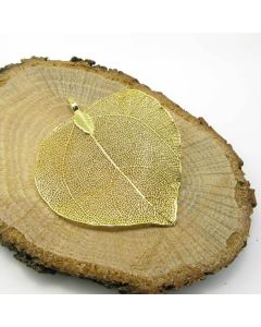Privezak od prirodnog lista, dimenzije oko 5x8 cm- boja zlata  ( PRIVL022 )