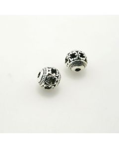 Metalna perla 8 mm, rupa oko 2mm- boja antik srebra , pakovanje 4 komada ( R151AS8 )