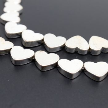 Hematit perle  8x8 mm- boja srebra ( 2131006 )