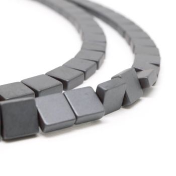 Hematit perle 4x4x2 mm, boja mat  hematit ( 2131242 )