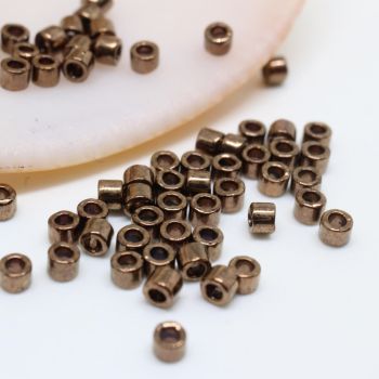 Miyuki Delica 11/0  ( 3043D )