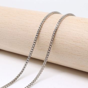 Metalni  lanac 1.5x1.5 mm, boja inoxa   ( 501012 )