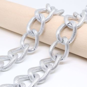 Aluminijumski lanac 24x18x4mm - boja srebra ( 6020004 )