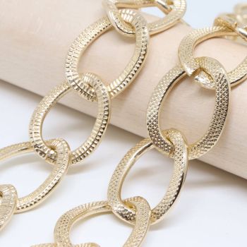 Aluminijumski lanac 25x20 mm, žica 3.5x2 mm - boja zlata ( 6020017 )