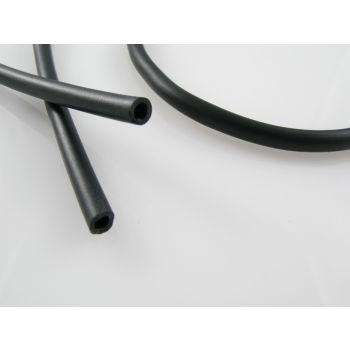 Kaučuk šuplji 6 mm- rupa 3.5mm, boja crna ( 710126)
