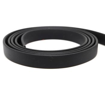 Kaučuk 8x2 mm-  boja crna ( 710132)