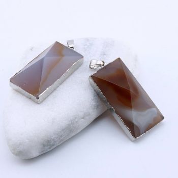 Privezak prirodni kamen Ahat sa legurom metala...23KP123