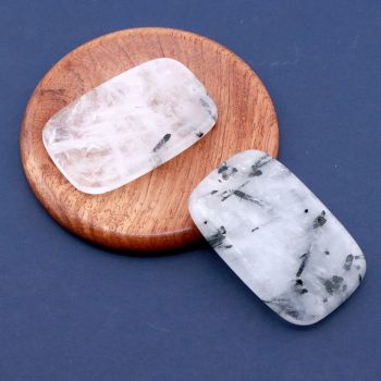 Privezak prirodni kamen Kvarc sa Turmalinom ...23KP144