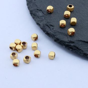 Perla 3x3 mm, 18k Pozlata...P-P198-02B-G