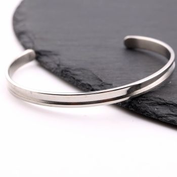 Stainless Steel narukvica 52x66 mm, 6mm širine, sa kanalom od 3mm,za kožu , glinu, Miyuki perle i sl (G30605P)