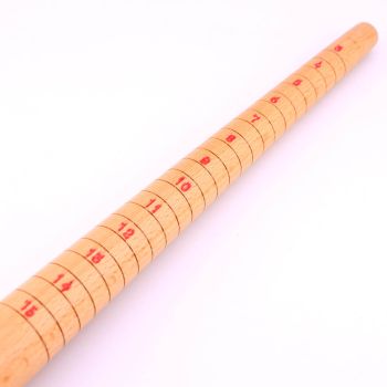 Drvena Mandrela sa oznakama -Alat za merenje veličine prstenja ( MANDWOOD )