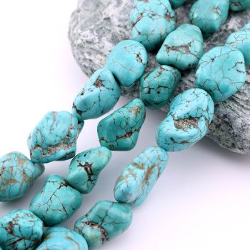 Prirodni bojeni Magnezit 16-26x12-16 mm, rupa oko 1mm. (K244-05B)