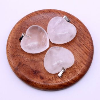 Privezak prirodni kamen Gorski Kristal- Srce 25x28mm   ( 25KP01F )