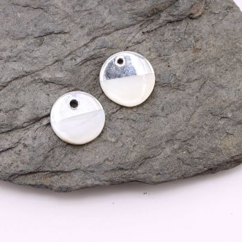 Privezak od Sedefa oko 16 mm, rupa : 2mm- boja srebra (  6126731162 )